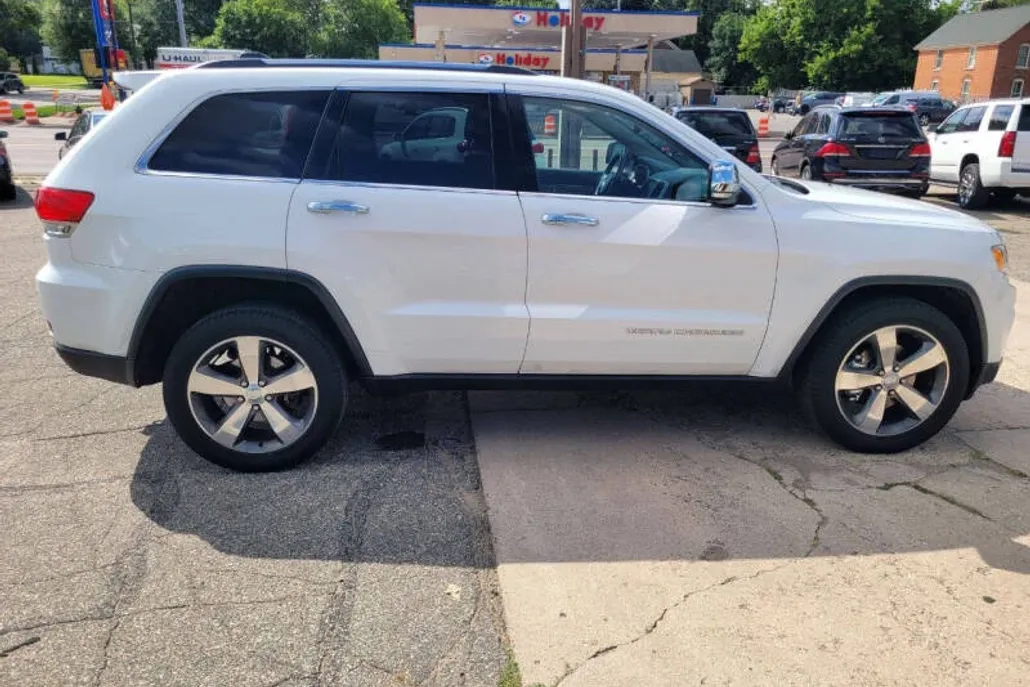 2014 Jeep Grand Cherokee Limited photo 1