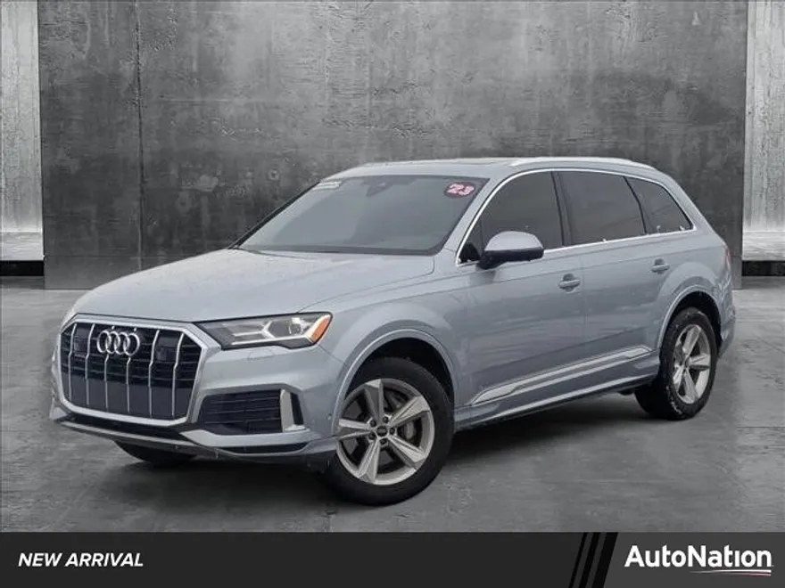 2023 Audi Q7 45 Premium photo 1