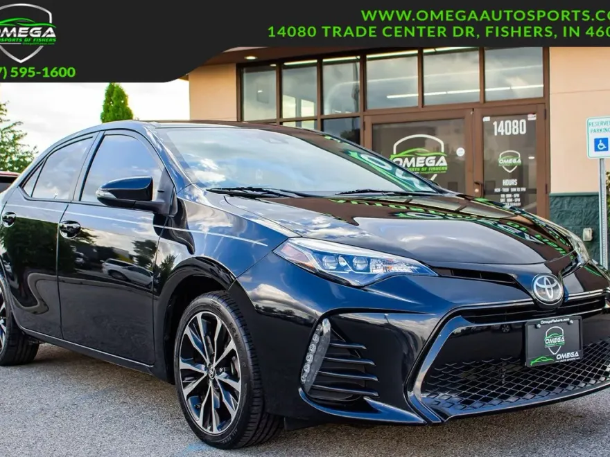 2019 Toyota Corolla SE photo 1