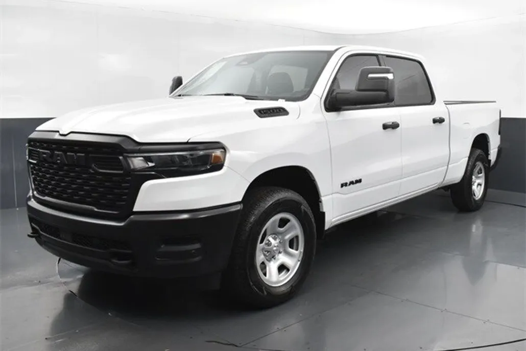 2025 Ram 1500 Tradesman photo 1
