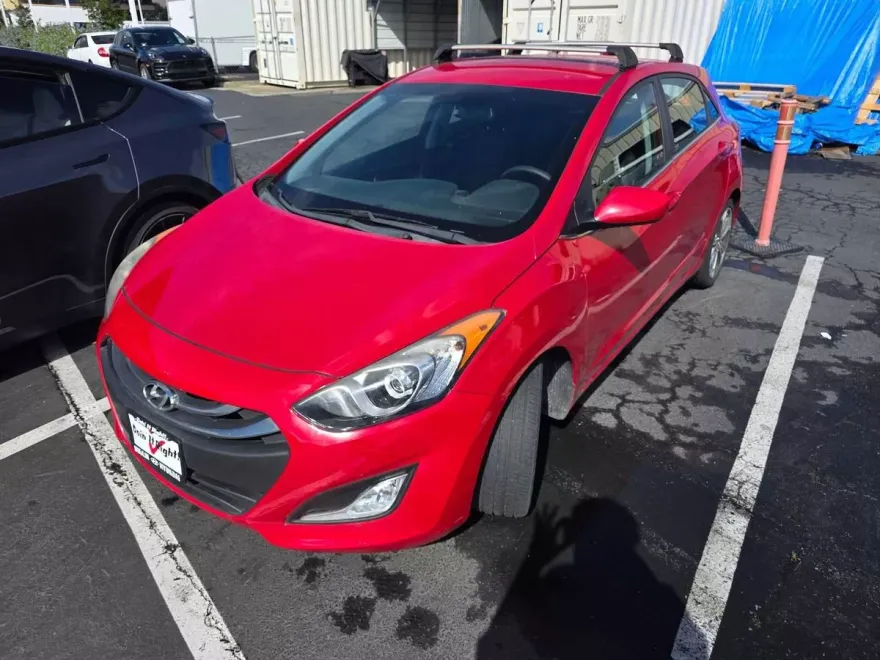 2013 Hyundai Elantra GT Base photo 1