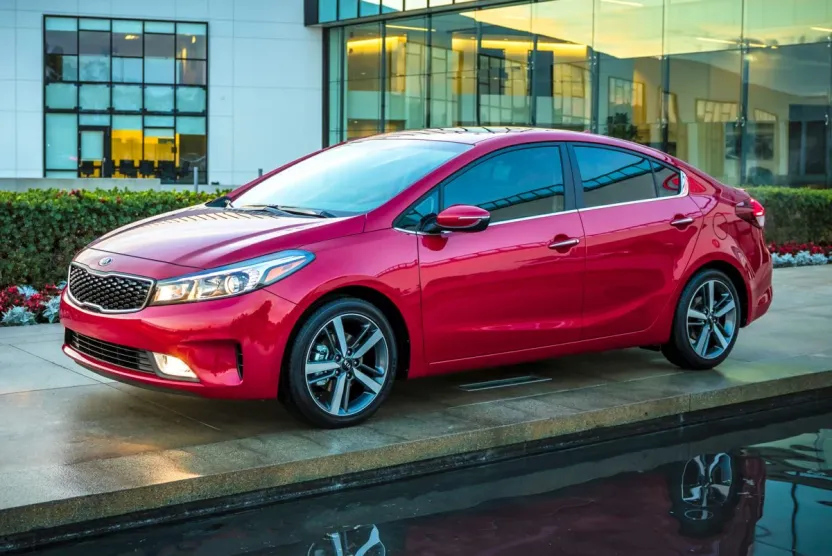 2017 Kia Forte S photo 1