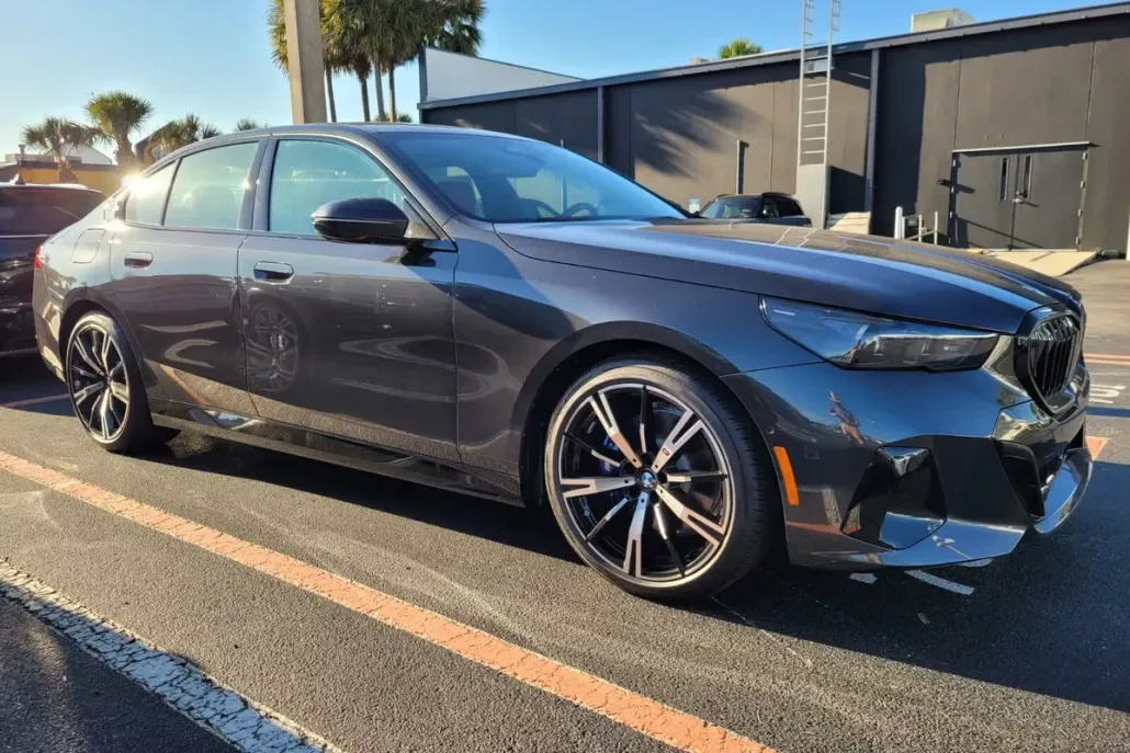 2026 Bmw 530i photo 1