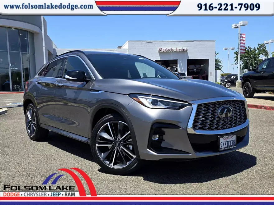 2024 Infiniti QX55 Luxe photo 1