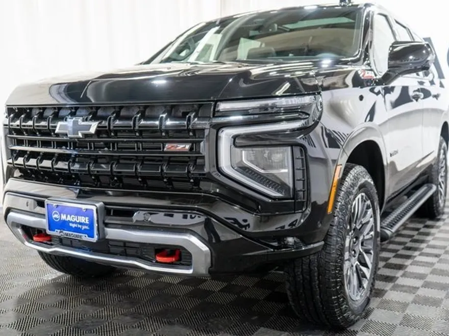2026 Chevrolet Tahoe Z71 photo 1