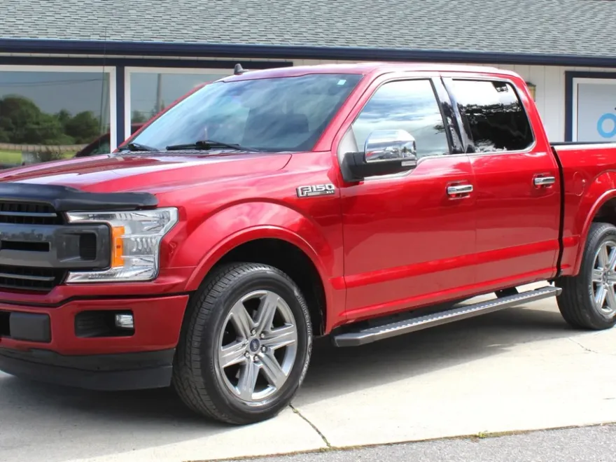 2019 Ford F-150 XLT photo 1