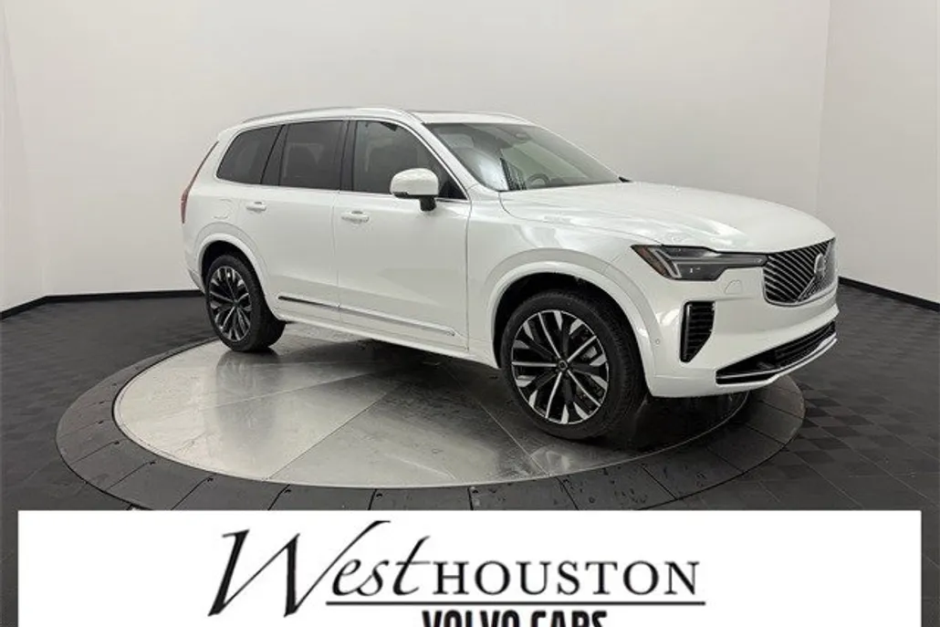 2025 Volvo XC90 Plus photo 1