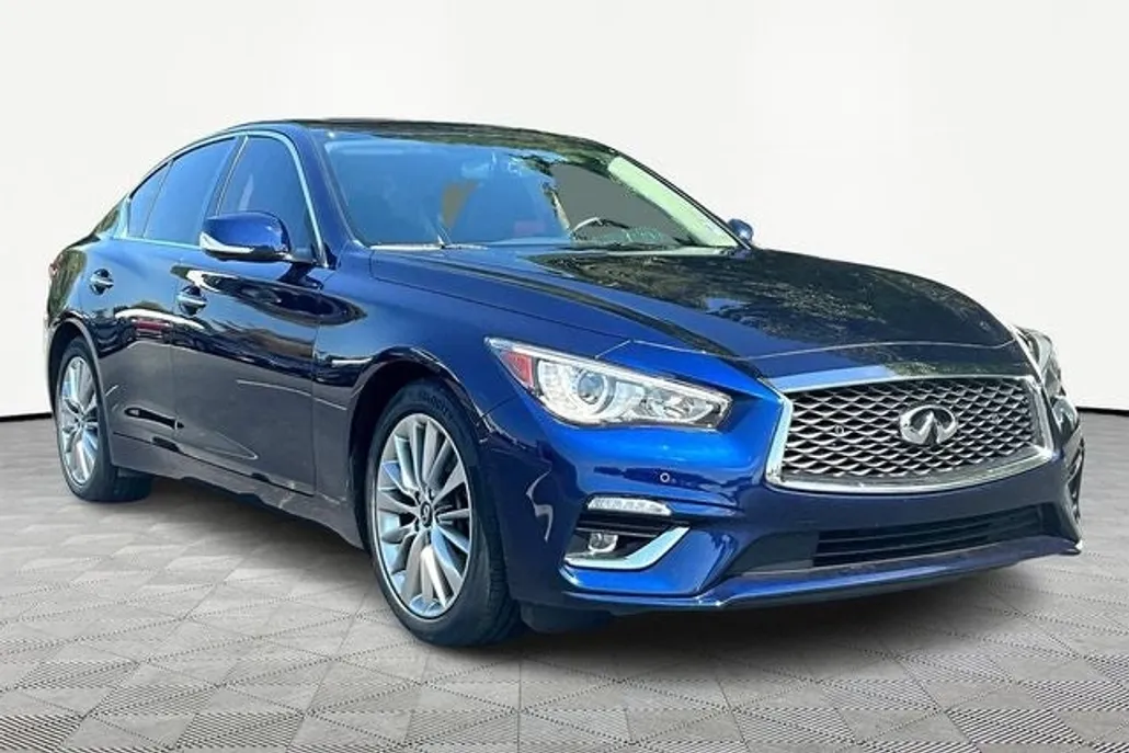 2023 Infiniti Q50 LUXE photo 1