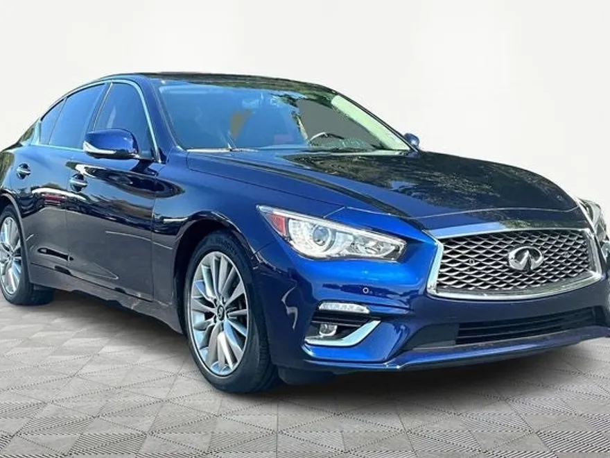 2023 Infiniti Q50 LUXE photo 1