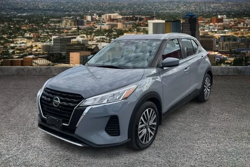2021 Nissan Kicks SV photo 1