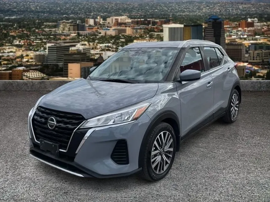 2021 Nissan Kicks SV photo 1