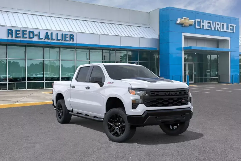 2026 Chevrolet Silverado 1500 Custom Trail Boss photo 1