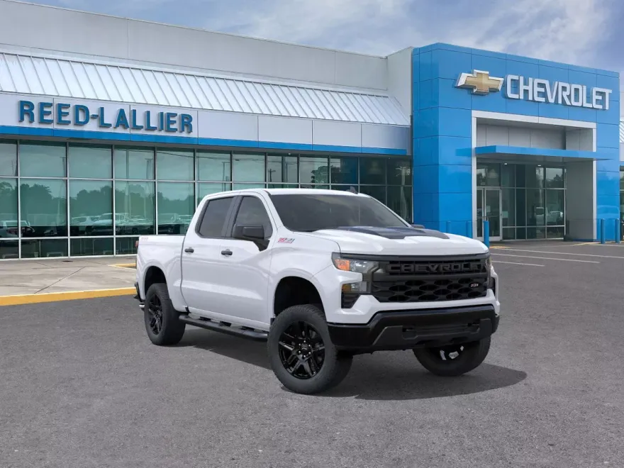 2026 Chevrolet Silverado 1500 Custom Trail Boss photo 1