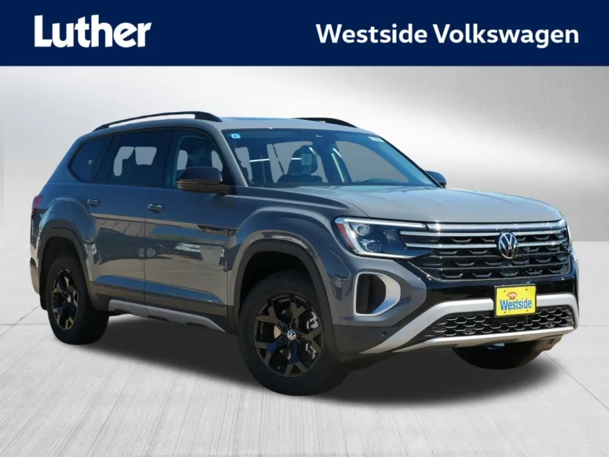 2025 Volkswagen Atlas Peak Edition SE photo 1