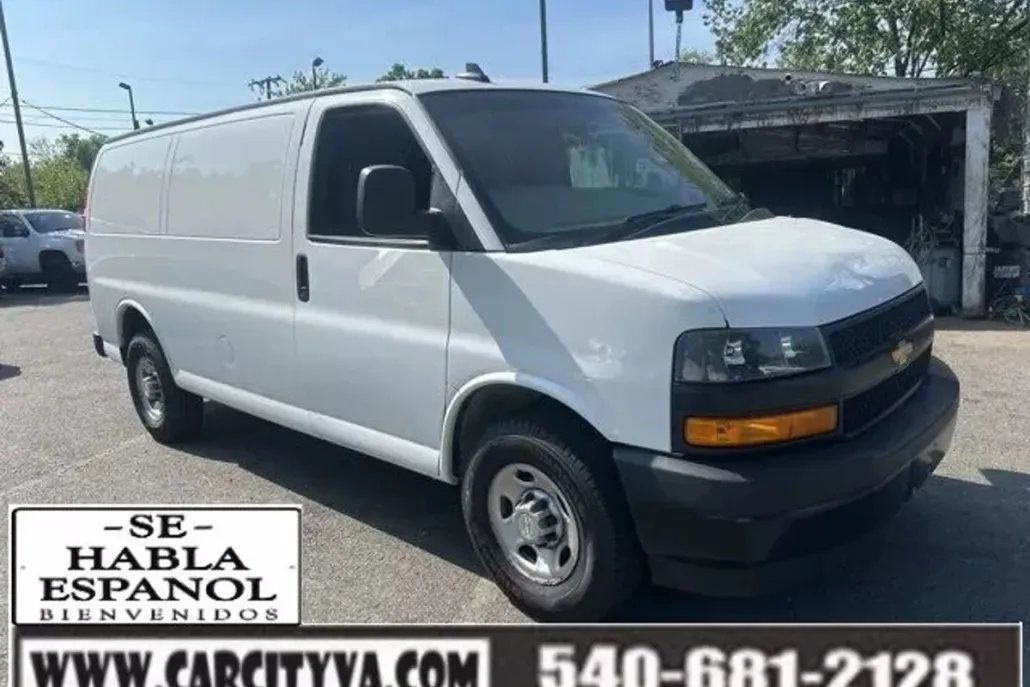 2021 Chevrolet Express 2500 Cargo Van photo 1