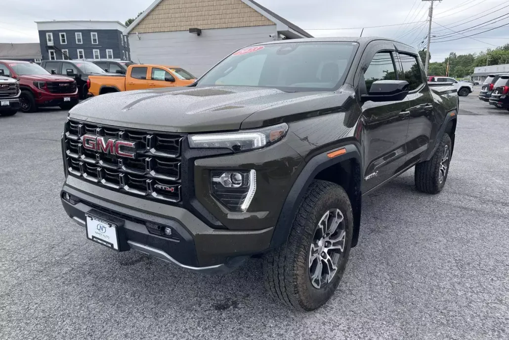 2023 Gmc Canyon AT4 photo 1
