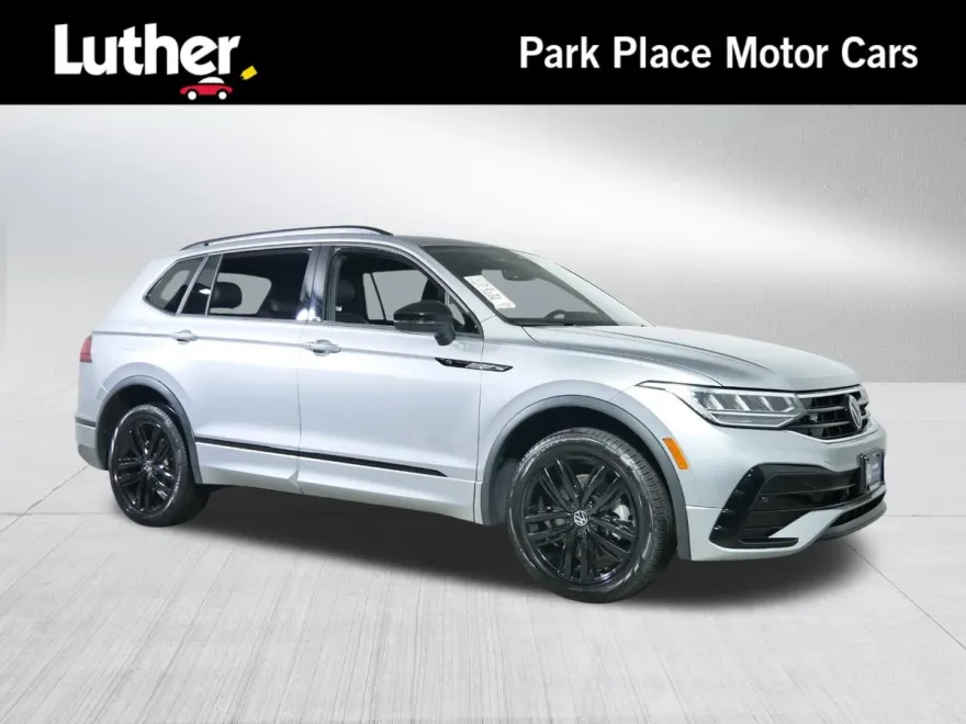 2022 Volkswagen Tiguan SE R-Line Black photo 1