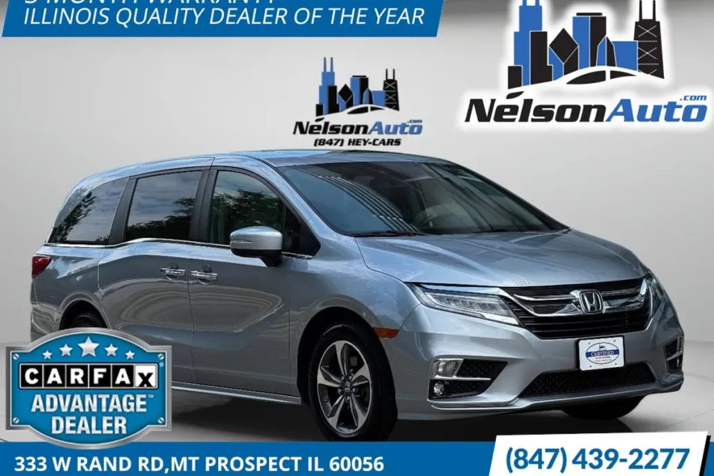 2018 Honda Odyssey Touring photo 1