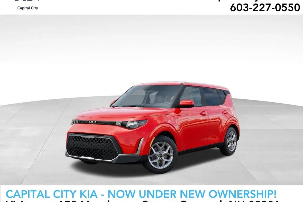 2025 Kia Soul LX photo 1