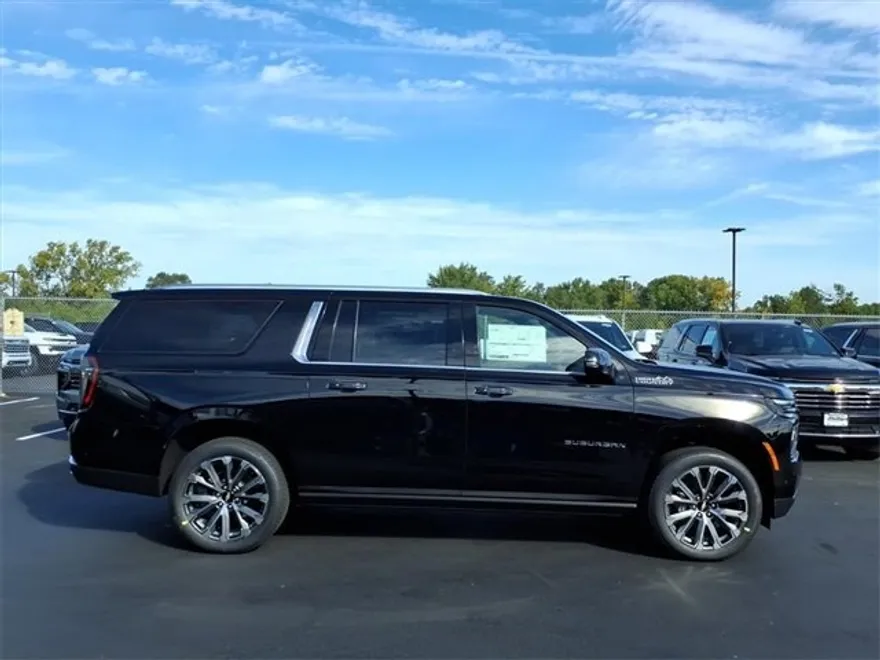 2026 Chevrolet Suburban High Country photo 1