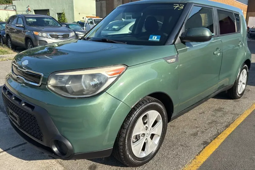 2014 Kia Soul Base photo 1