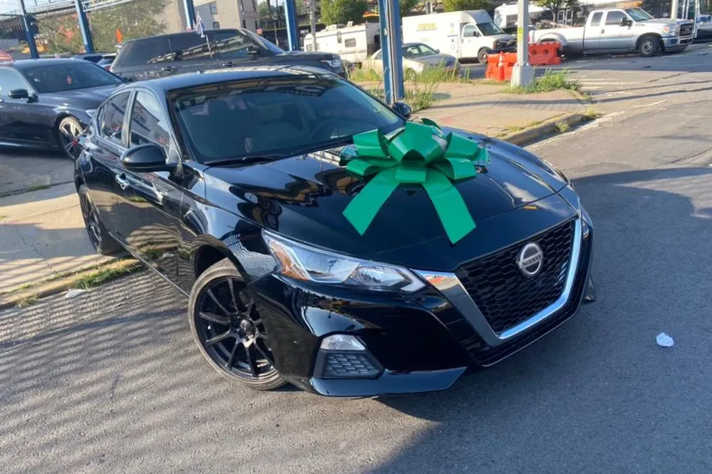 2020 Nissan Altima 2.5 S photo 1