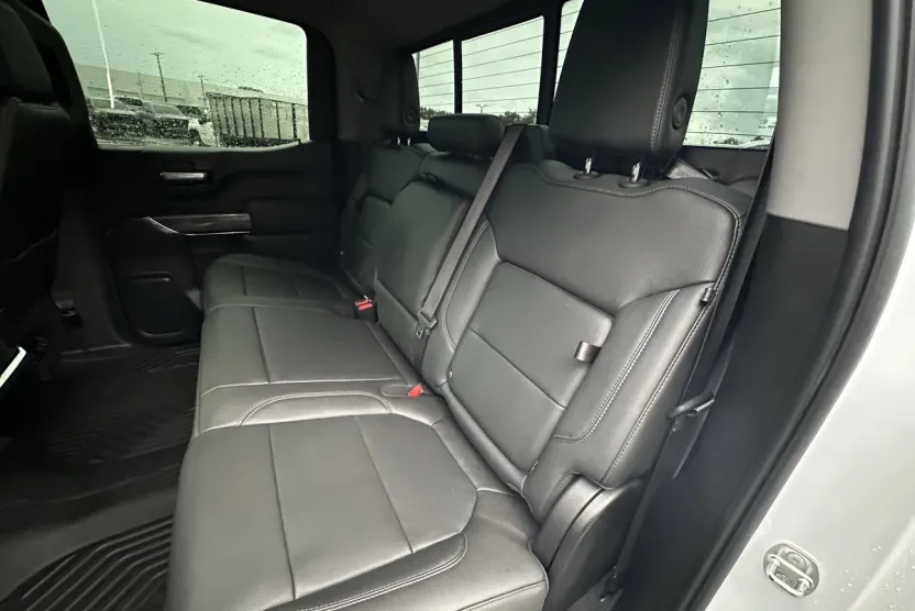 2021 Chevrolet Silverado 1500 LTZ photo 1