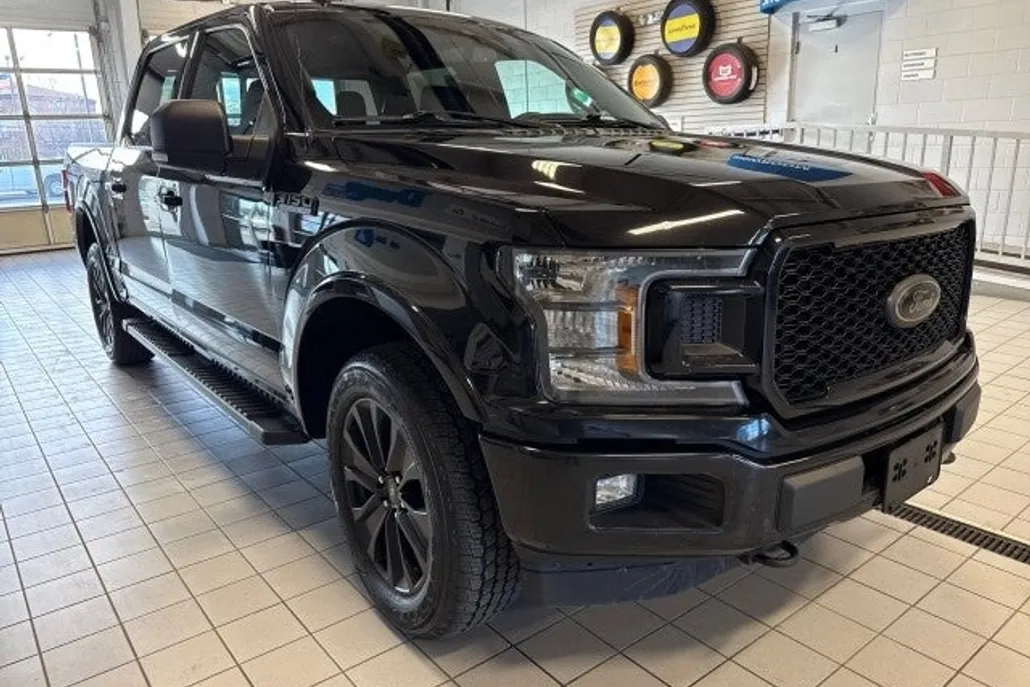 2020 Ford F-150 XLT photo 1