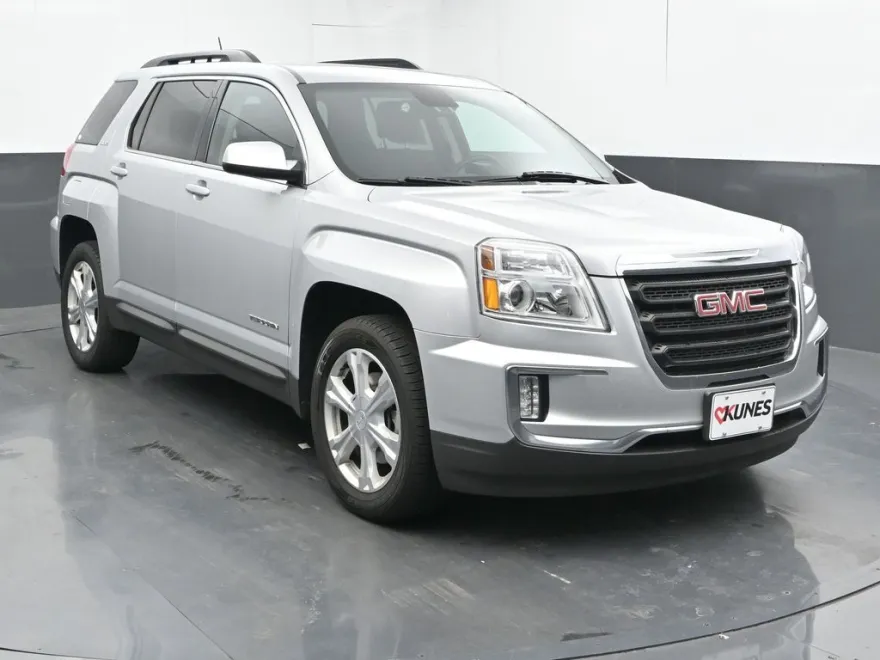 2017 Gmc Terrain SLE photo 1
