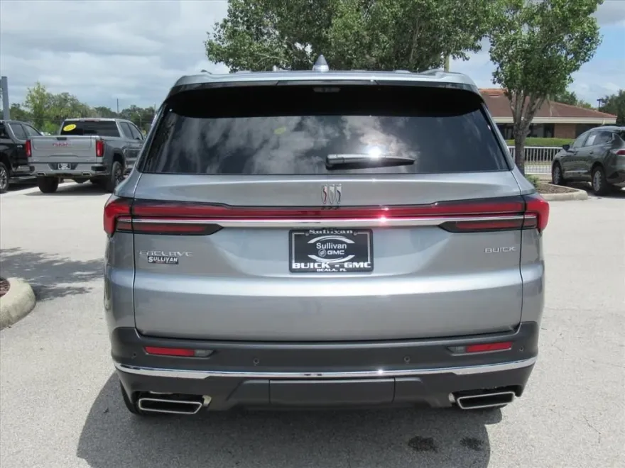 2026 Buick Enclave Preferred photo 1