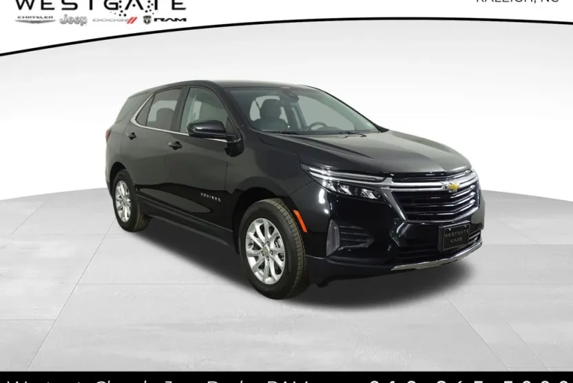 2024 Chevrolet Equinox LT photo 1