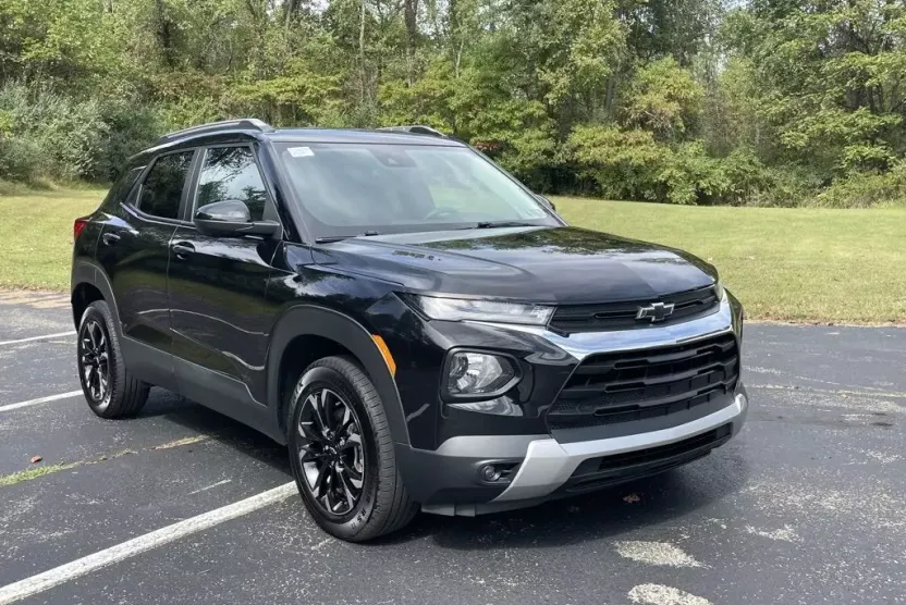 2022 Chevrolet Trailblazer LT photo 1
