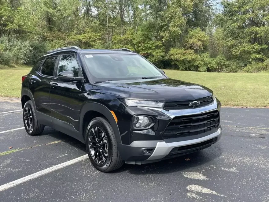 2022 Chevrolet Trailblazer LT photo 1