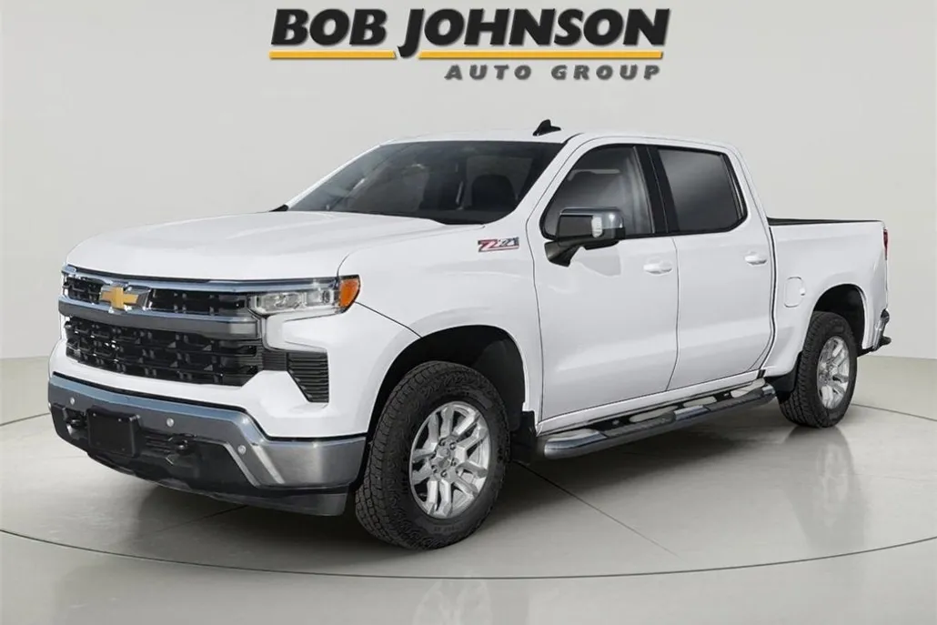 2026 Chevrolet Silverado 1500 LT photo 1