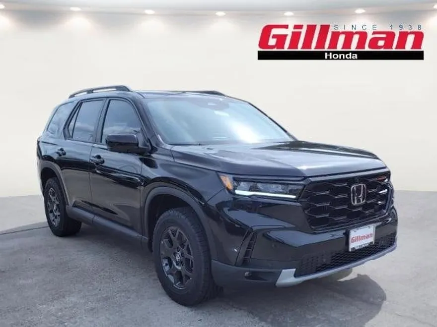 2025 Honda Pilot TrailSport photo 1
