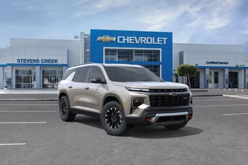 2026 Chevrolet Traverse Z71 photo 1