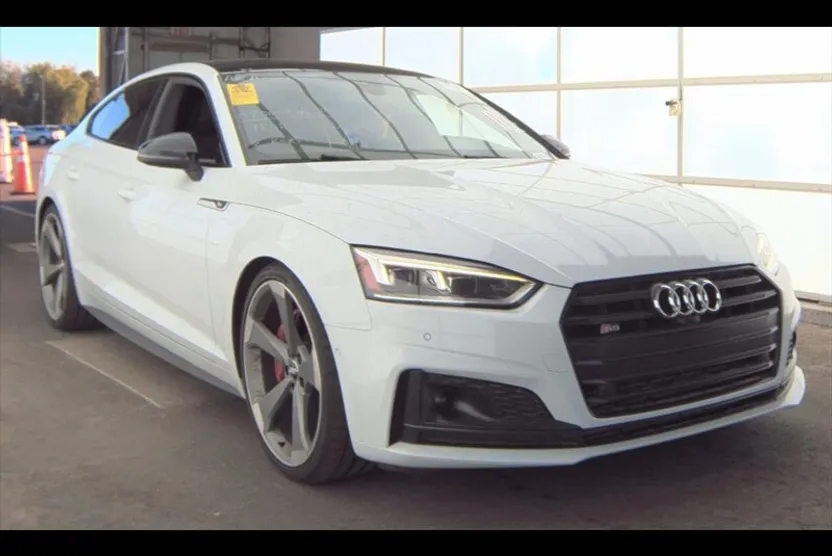 2019 Audi S5 Prestige photo 1