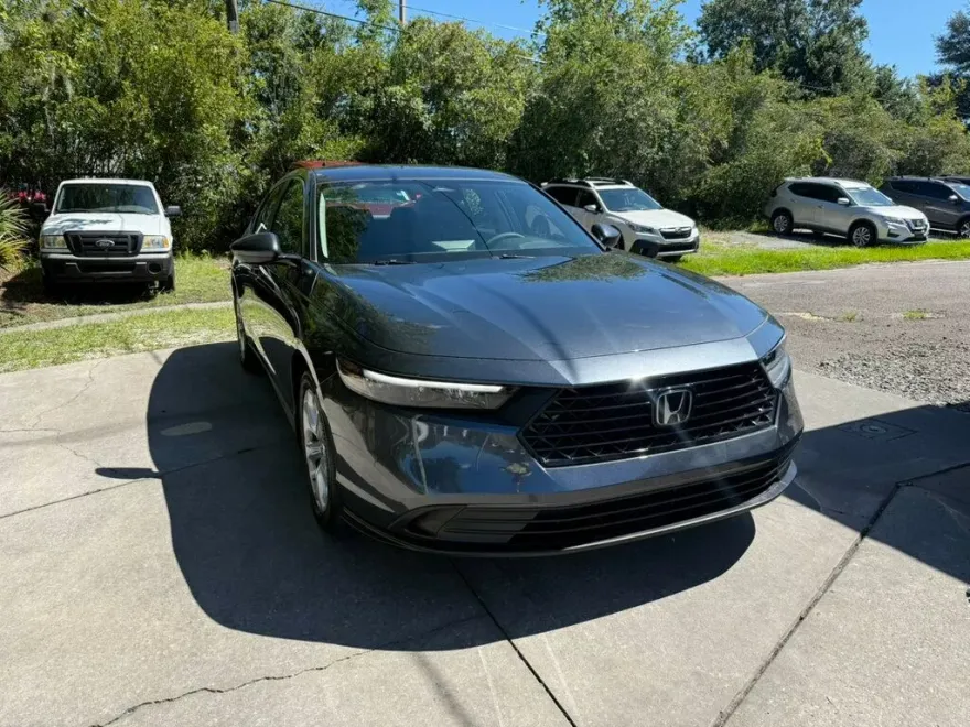 2024 Honda Accord LX photo 1