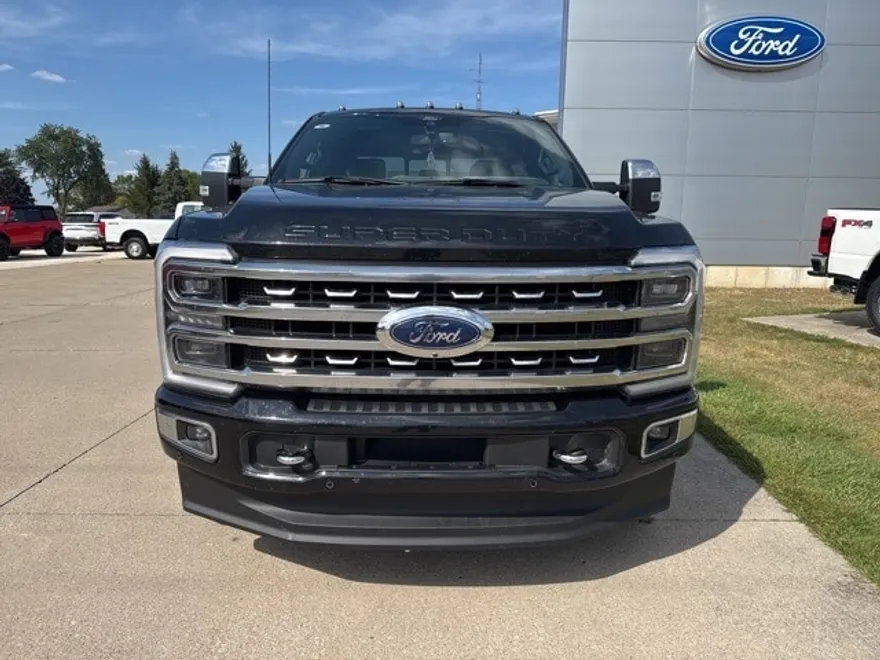 2024 Ford F-350 photo 1