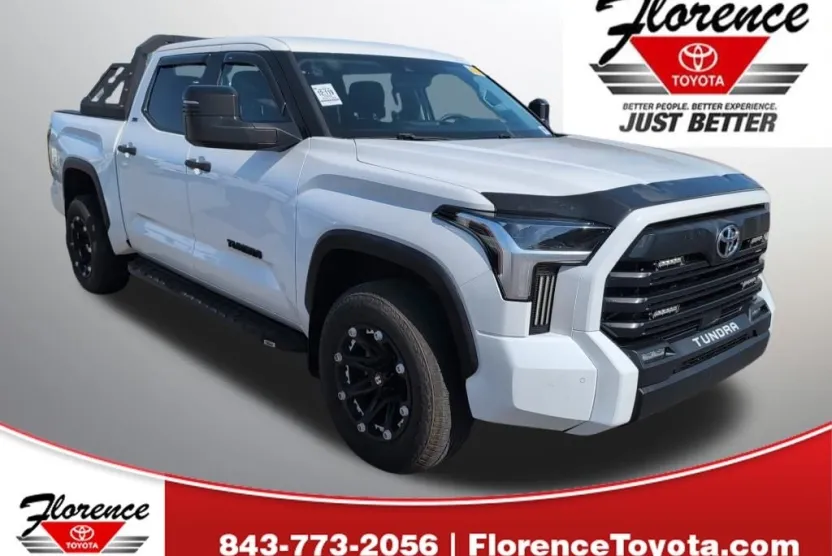 2022 Toyota Tundra SR5 photo 1