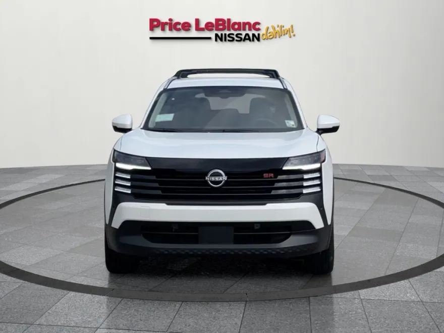 2025 Nissan Kicks SR photo 1