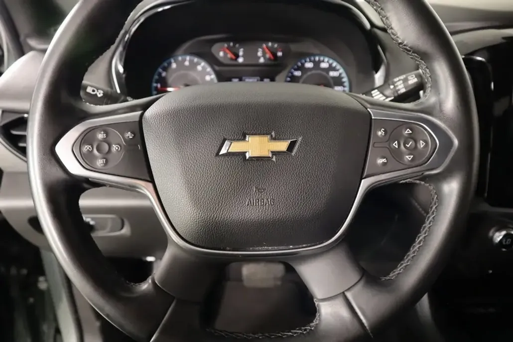 2023 Chevrolet Traverse 1LT photo 1