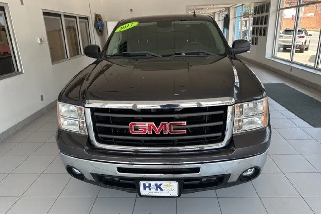 2011 Gmc Sierra 1500 SLE photo 1