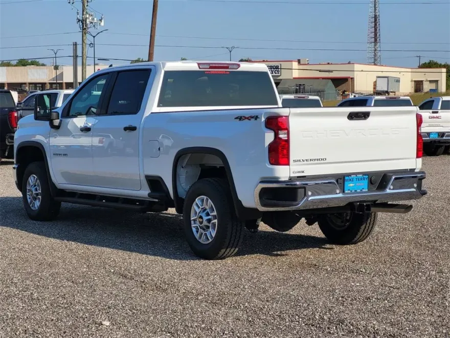 2026 Chevrolet Silverado 2500HD Work Truck photo 1
