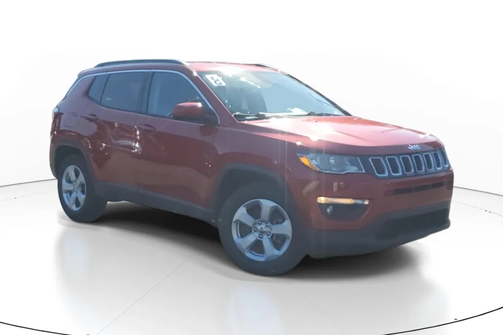 2018 Jeep Compass Latitude photo 1