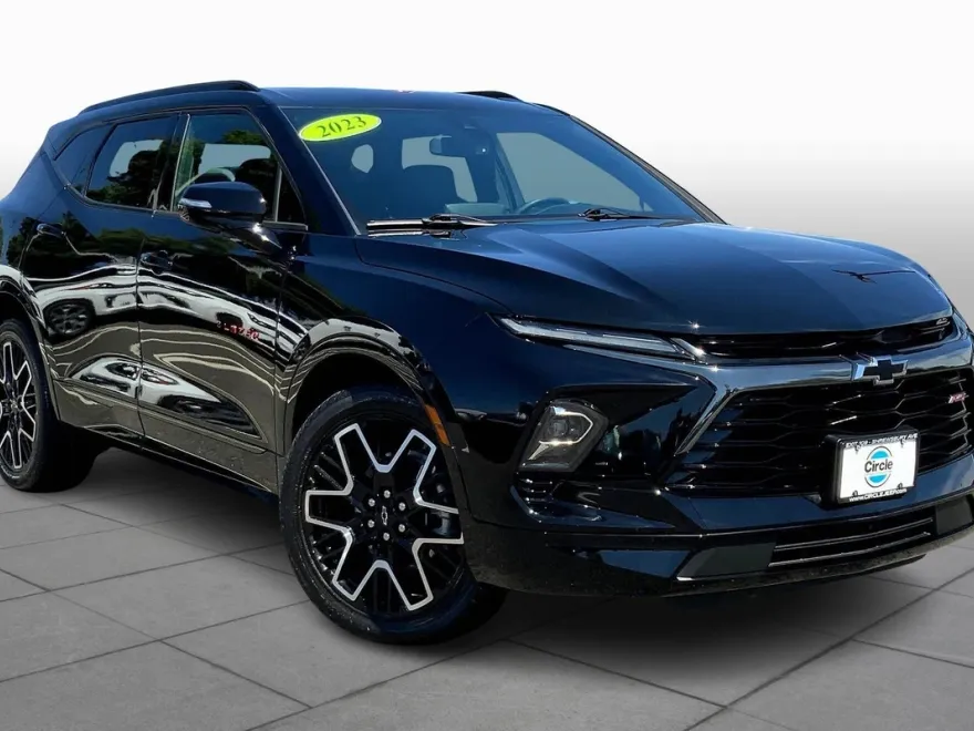 2023 Chevrolet Blazer RS photo 1