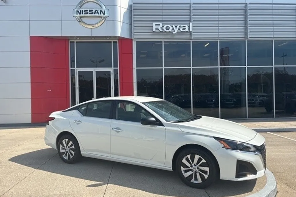 2025 Nissan Altima 2.5 S photo 1