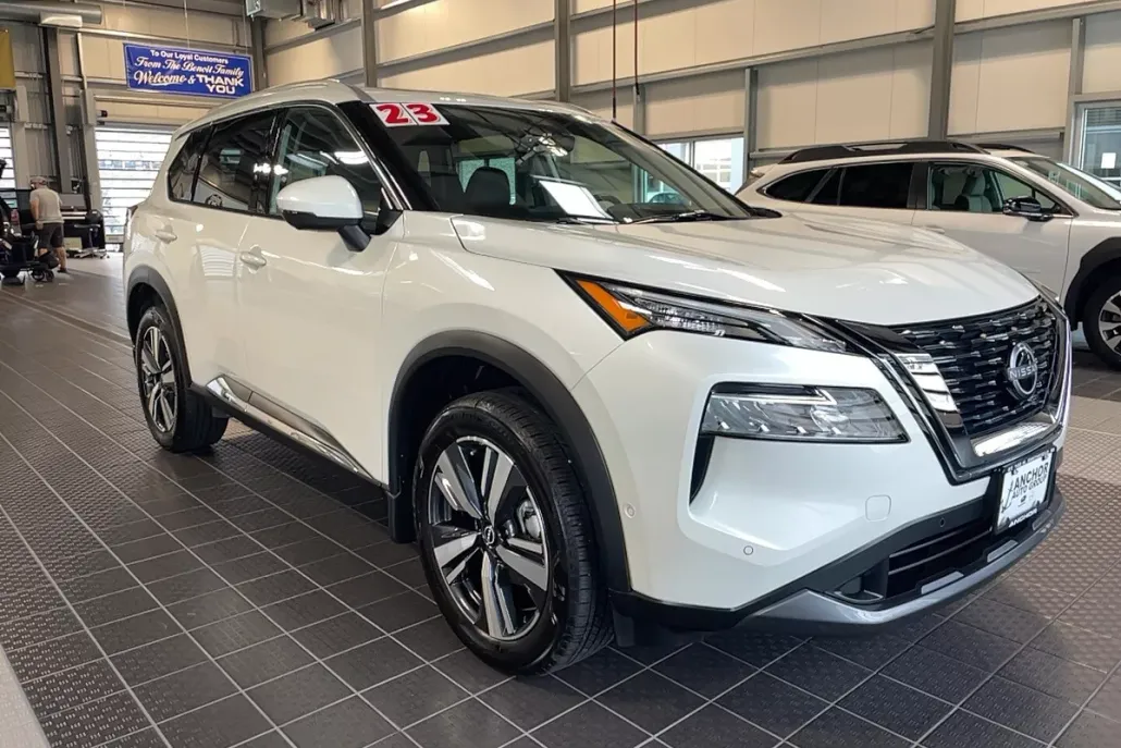 2023 Nissan Rogue SL AWD photo 1