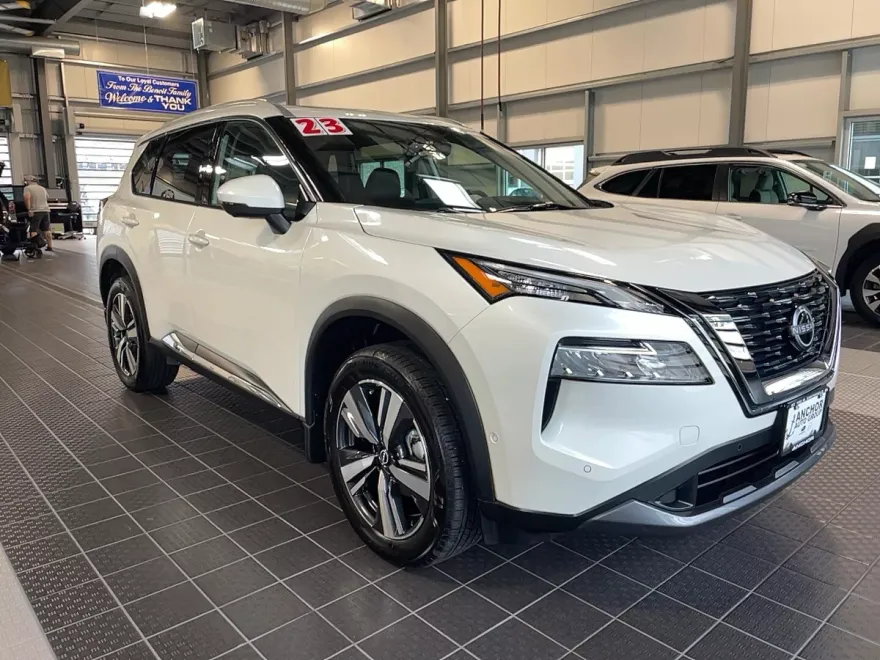 2023 Nissan Rogue SL AWD photo 1