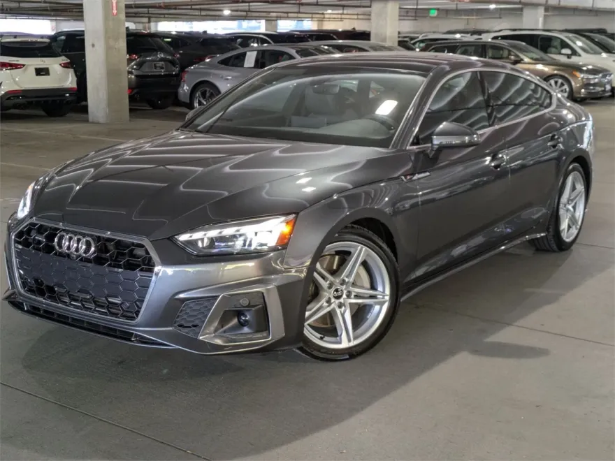2022 Audi A5 S line Quattro Premium Plus photo 1